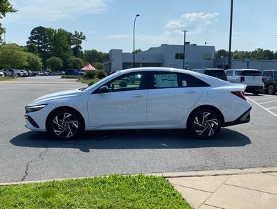 2025 Hyundai Elantra SEL Convenience