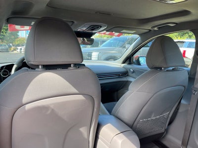 2025 Hyundai Elantra SEL Convenience CARFAX 1-Owner