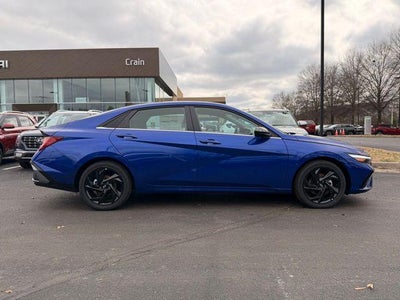 2026 Hyundai Elantra SEL Sport Premium