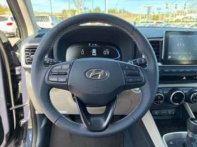2026 Hyundai Venue SEL w/Two-Tone Roof
