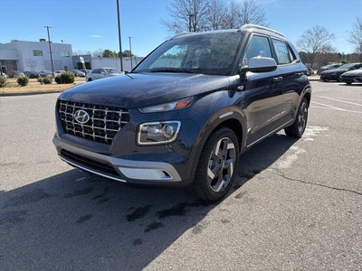 2026 Hyundai Venue SEL w/Two-Tone Roof