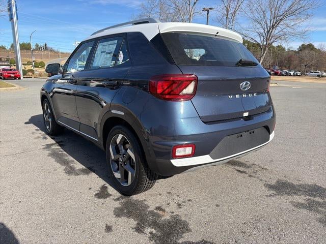 2026 Hyundai Venue SEL w/Two-Tone Roof