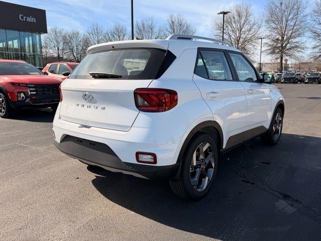 2026 Hyundai Venue SEL w/Two-Tone Roof