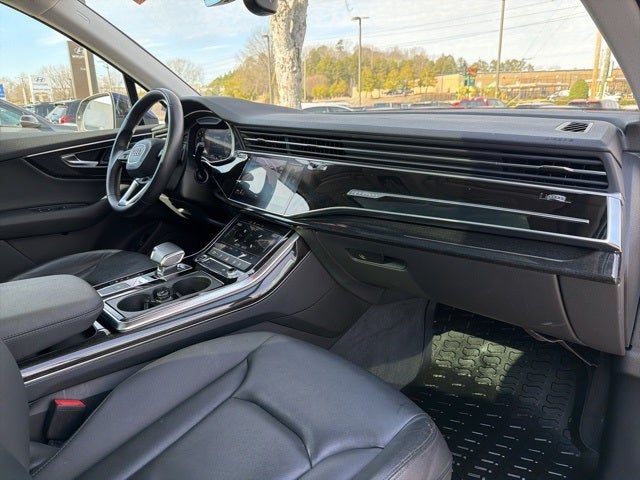 2022 Audi Q7 45 Premium quattro