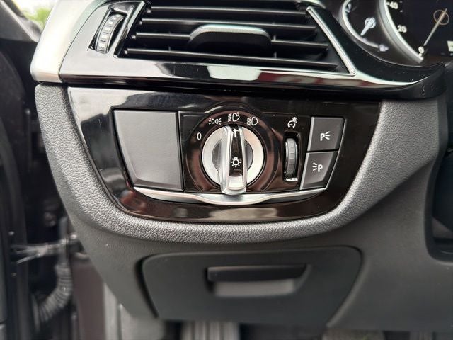 2019 BMW 5 Series 540i