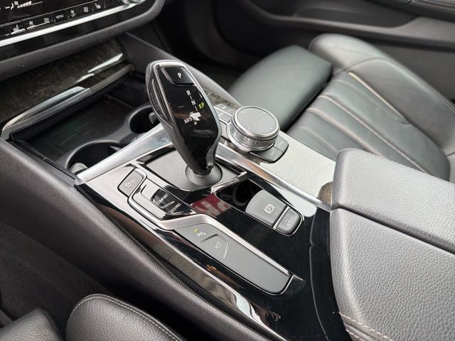 2019 BMW 5 Series 540i