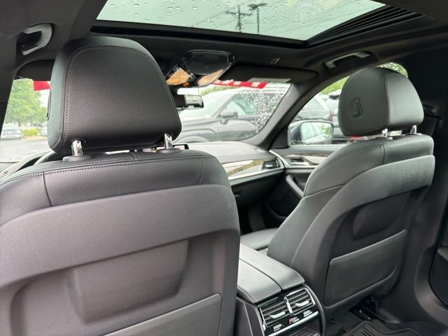 2019 BMW 5 Series 540i