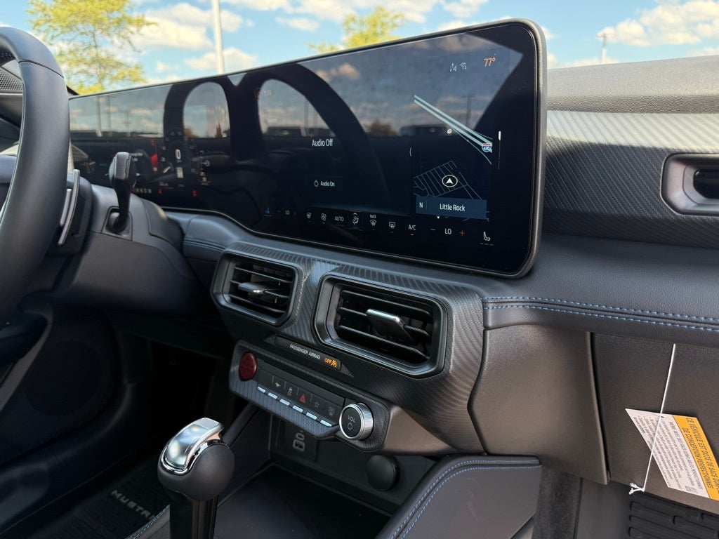 2025 Ford Mustang Dark Horse