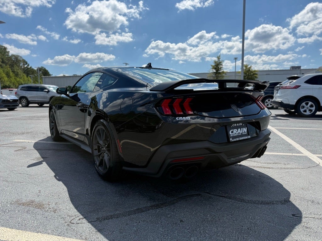 2025 Ford Mustang Dark Horse