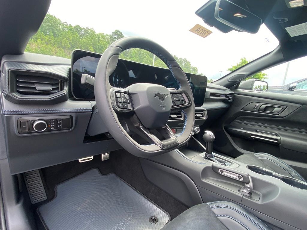 2026 Ford Mustang Dark Horse