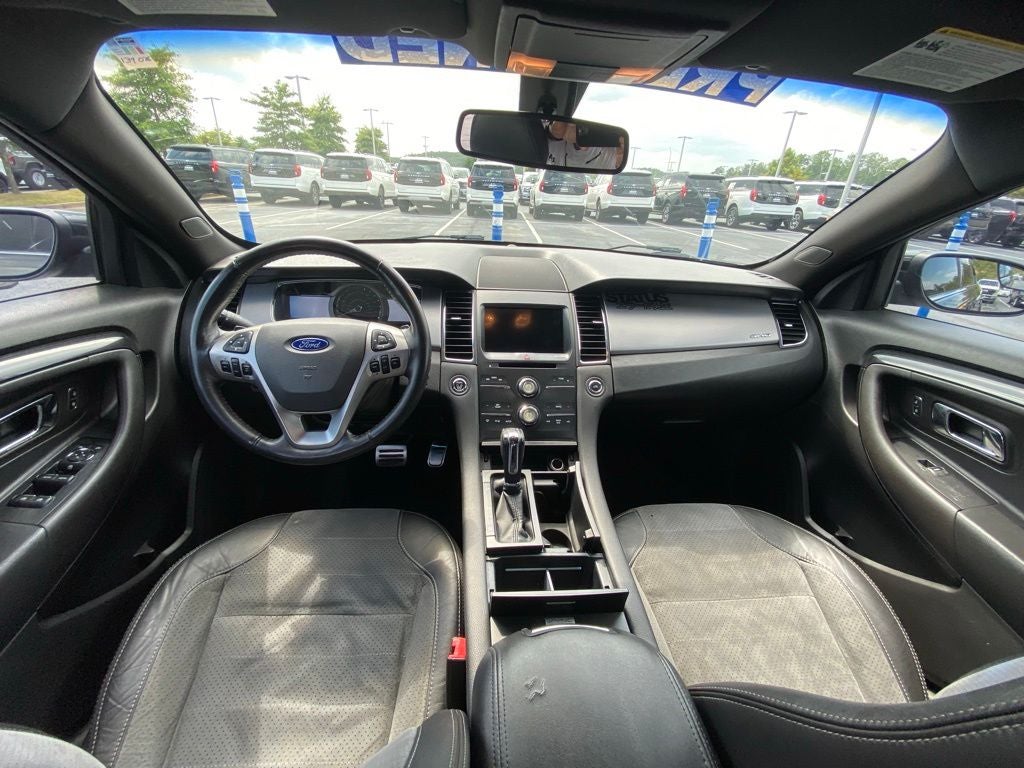 2016 Ford Taurus SHO