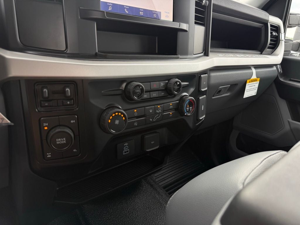 2025 Ford F-250SD XL
