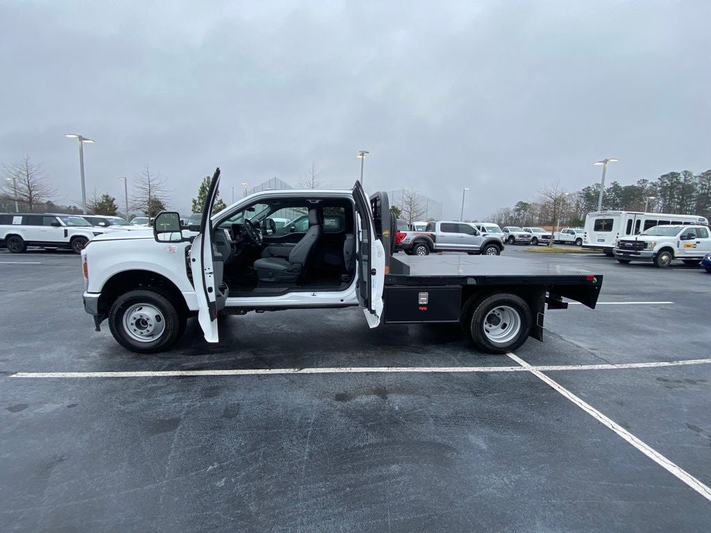 2025 Ford F-350SD XL DRW