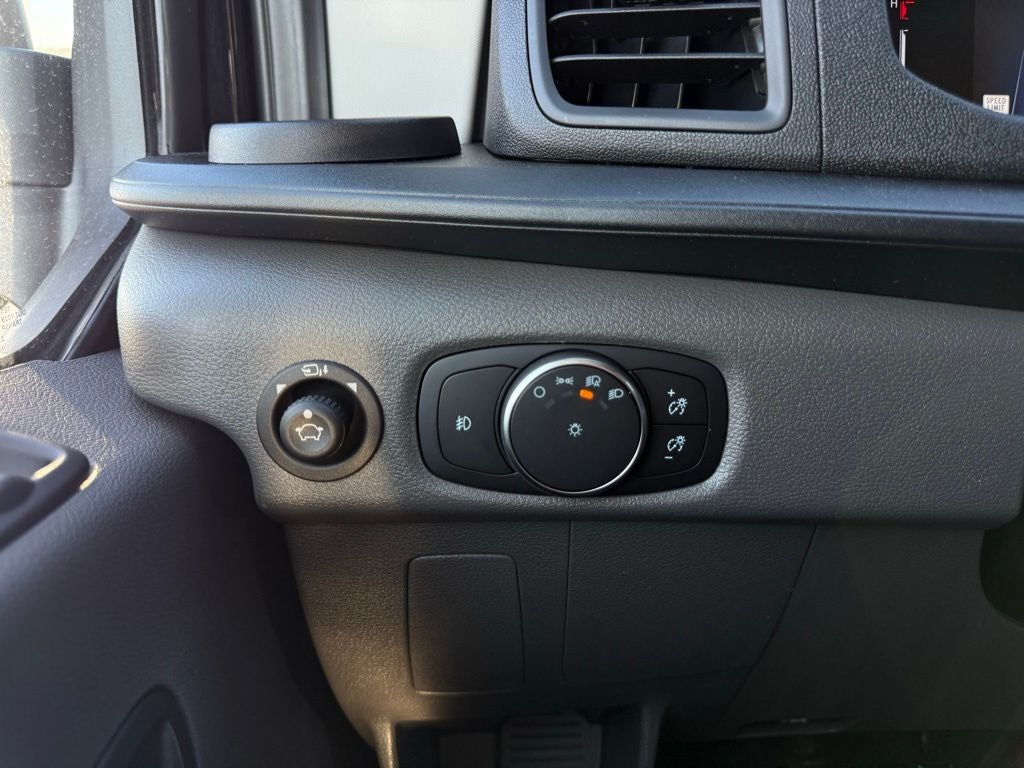 2026 Ford Transit-350 XLT