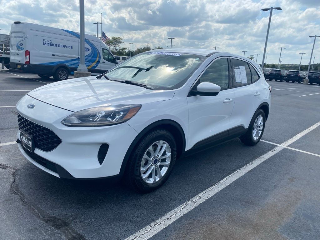 2020 Ford Escape SE
