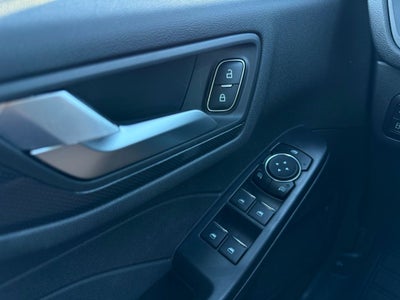 2026 Ford Escape Hybrid ST-Line Select