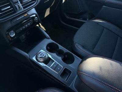 2026 Ford Escape Hybrid ST-Line Select