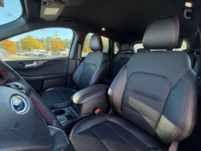 2026 Ford Escape Hybrid ST-Line Select