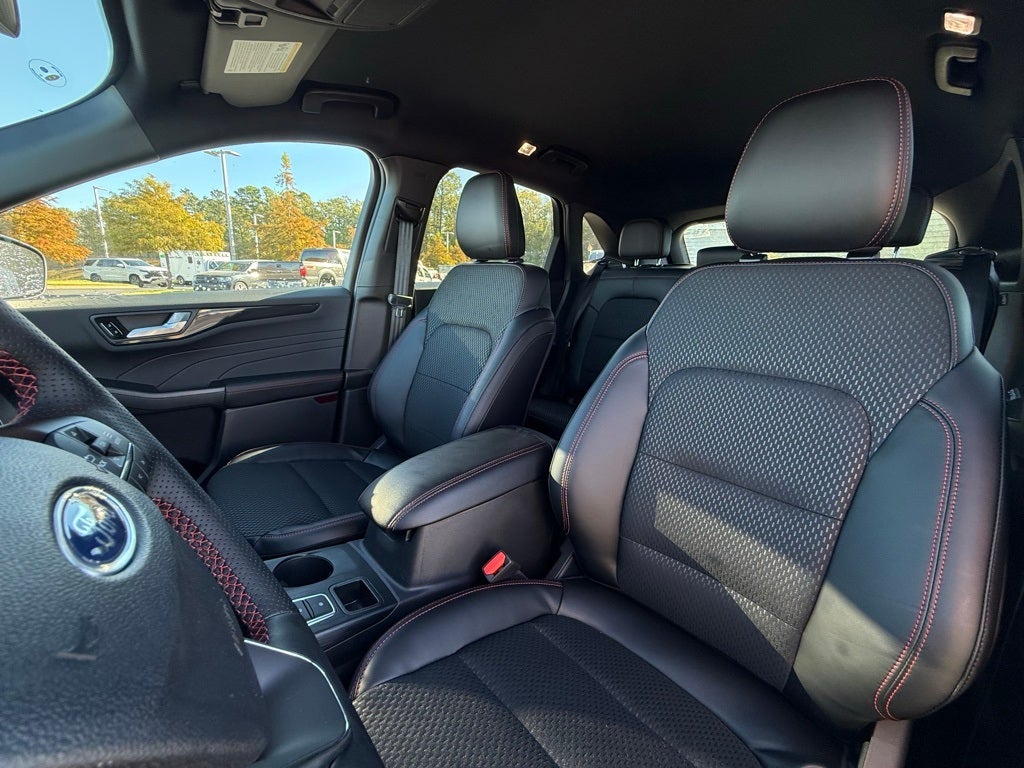 2026 Ford Escape Hybrid ST-Line Select