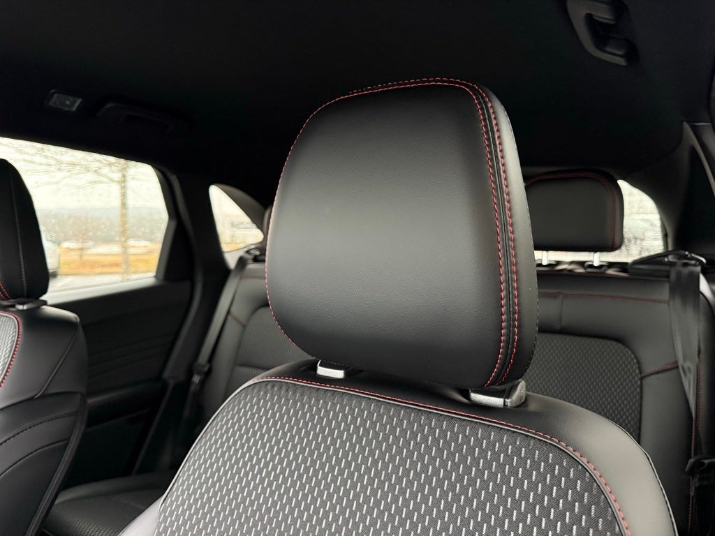 2026 Ford Escape Hybrid ST-Line Select