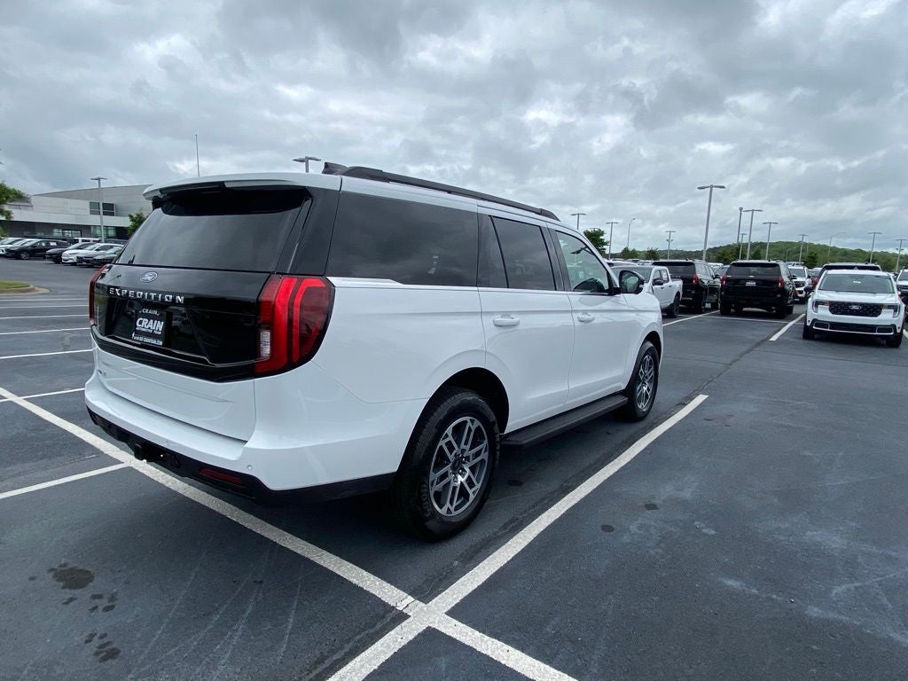 2026 Ford Expedition Active