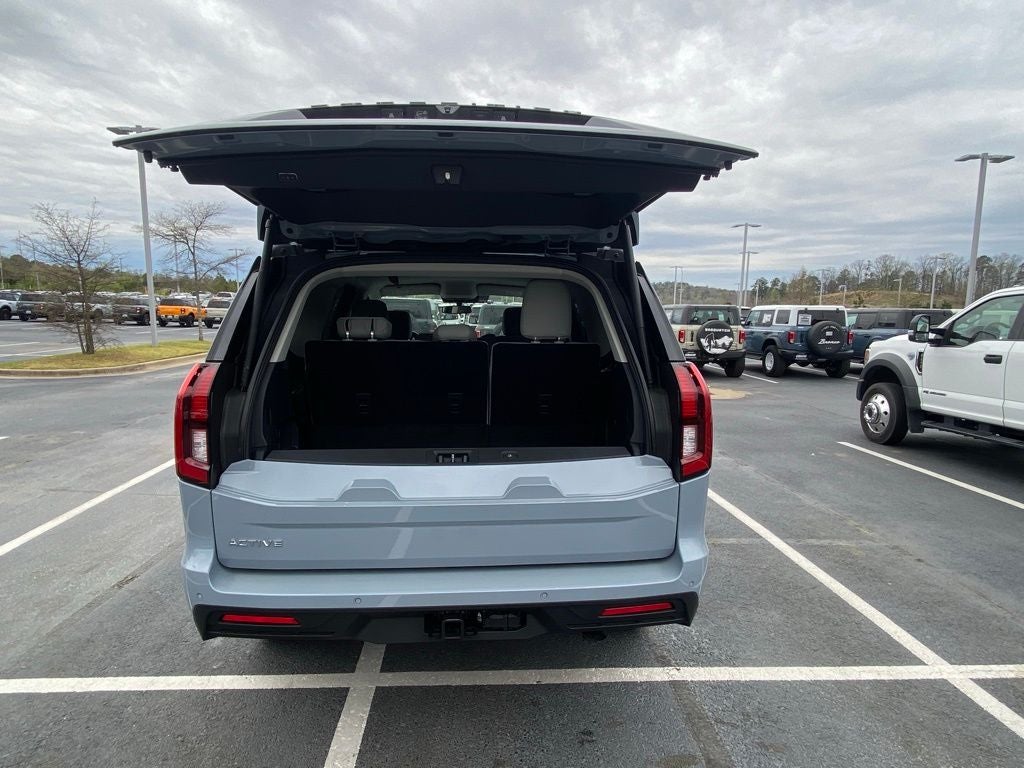 2026 Ford Expedition Active