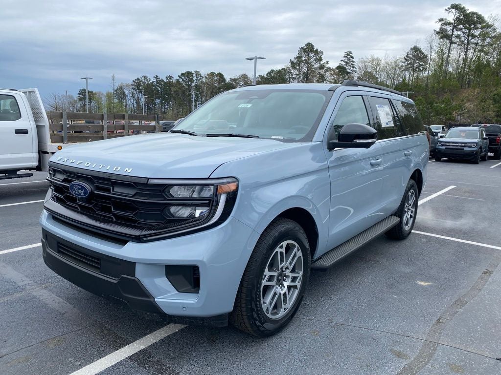 2026 Ford Expedition Active