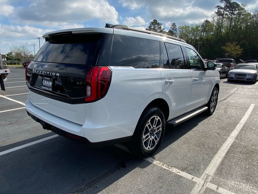 2026 Ford Expedition Active