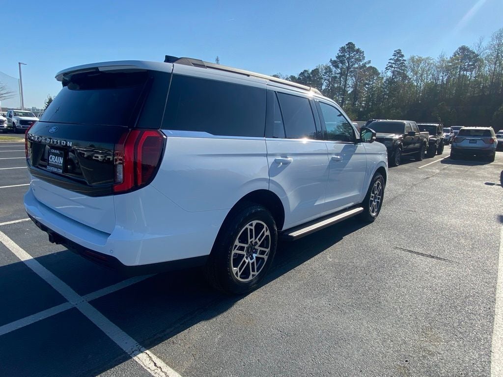 2026 Ford Expedition Active