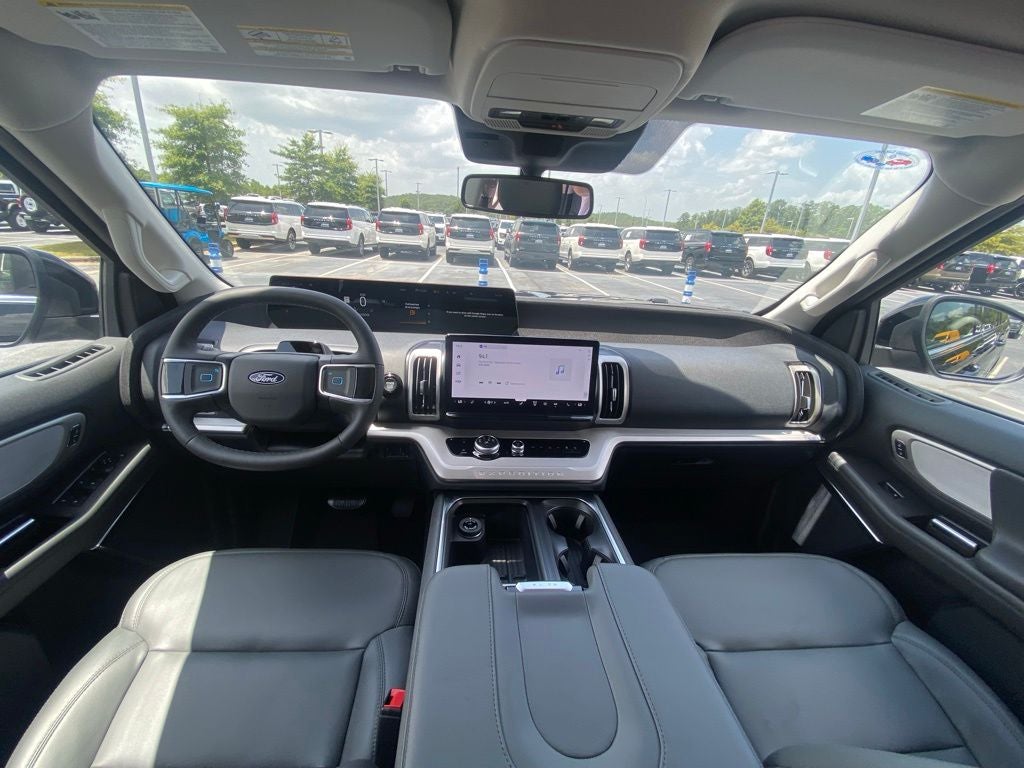 2027 Ford Expedition Active