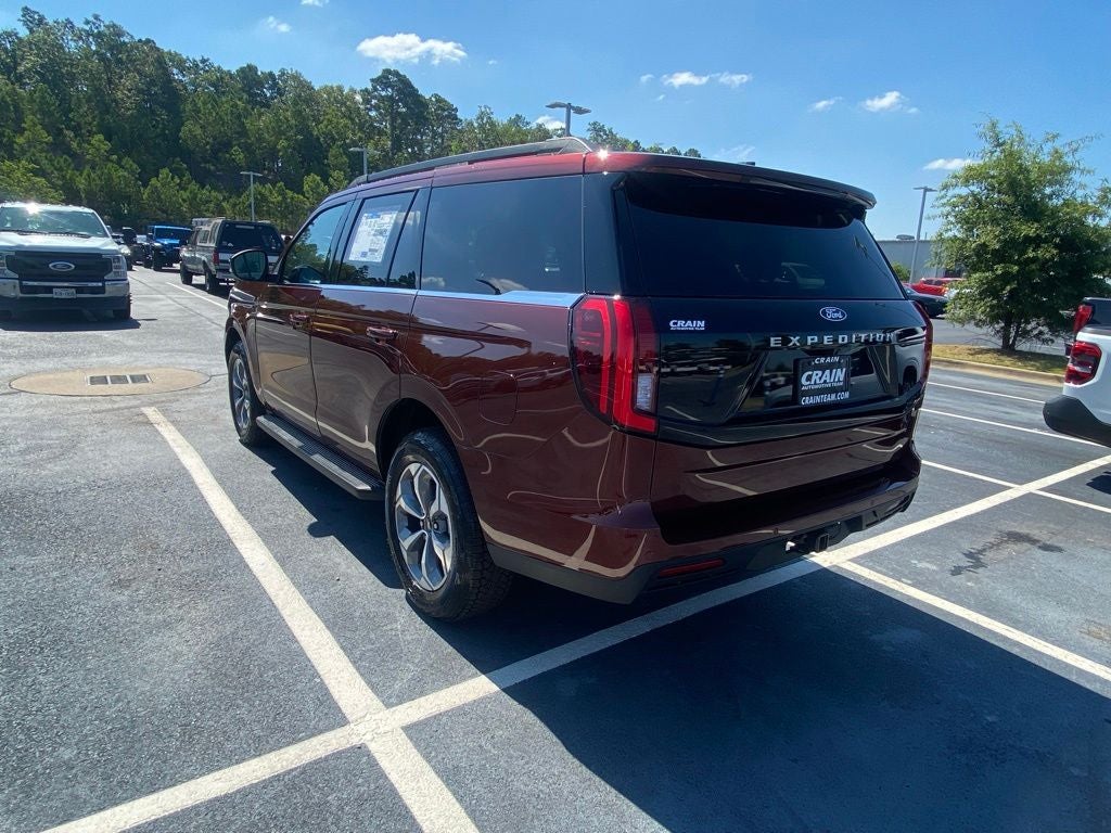 2027 Ford Expedition Active