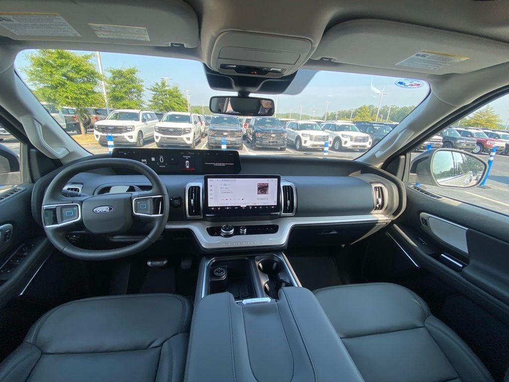 2027 Ford Expedition Active