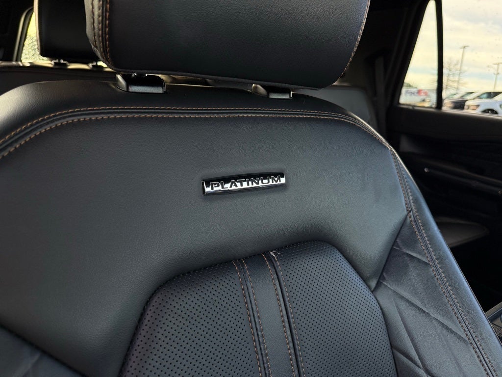 2024 Ford Expedition Platinum