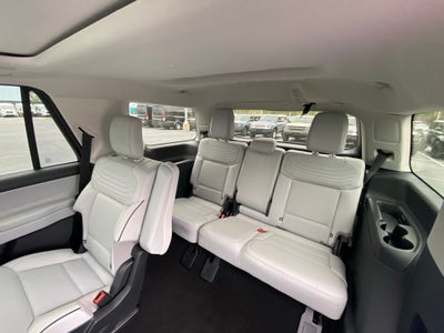 2026 Ford Expedition Platinum