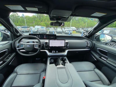 2027 Ford Expedition Platinum