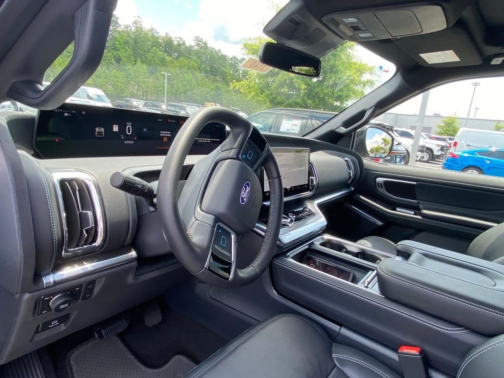 2027 Ford Expedition Platinum