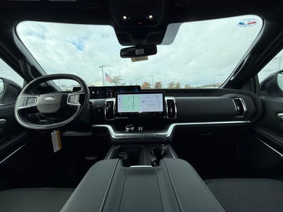 2025 Ford Expedition Platinum