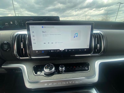 2026 Ford Expedition Tremor