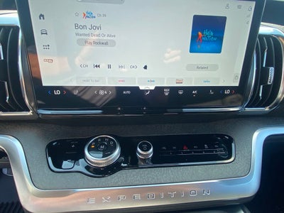 2027 Ford Expedition Tremor