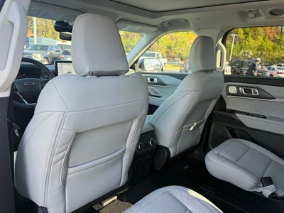 2026 Ford Explorer Platinum