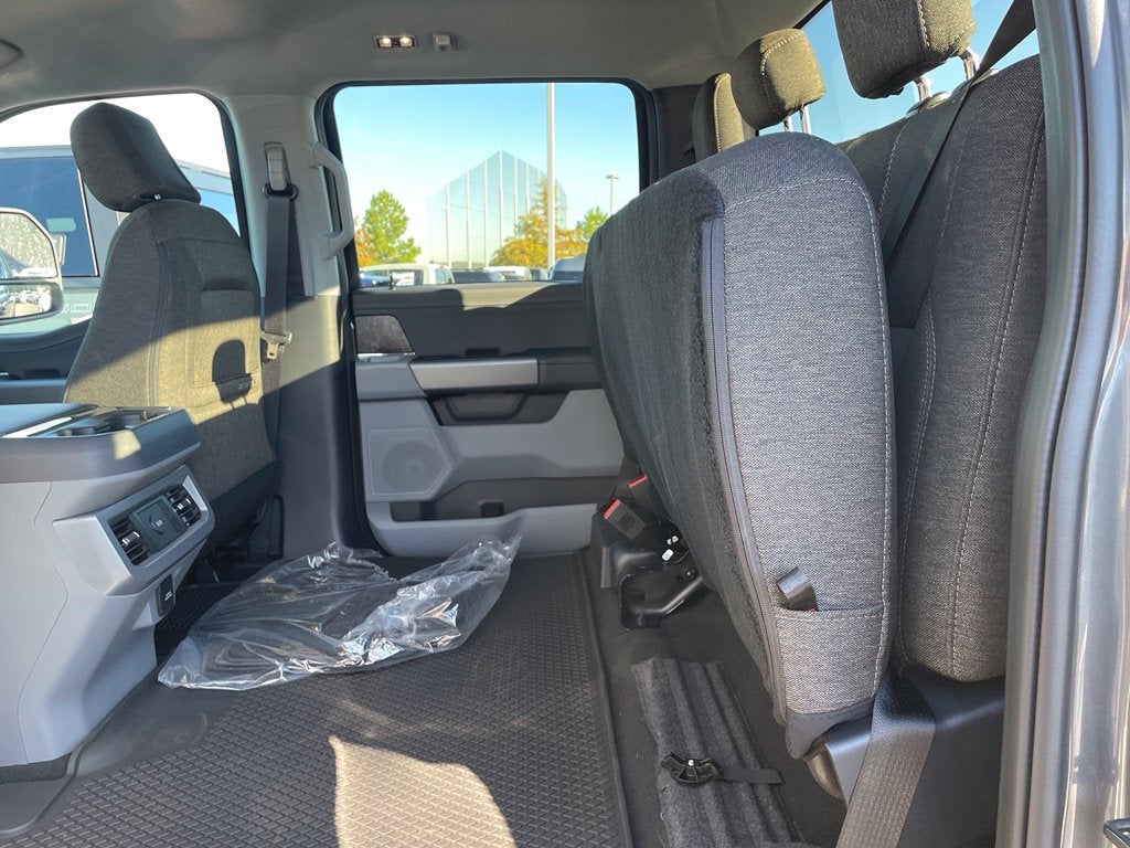 2027 Ford F-250SD XLT