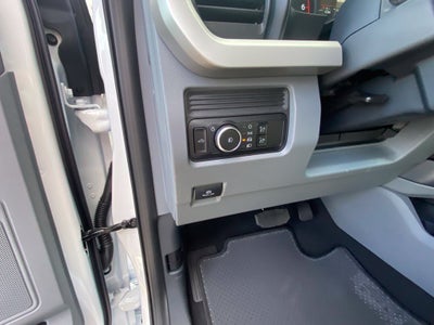 2027 Ford F-250SD XLT