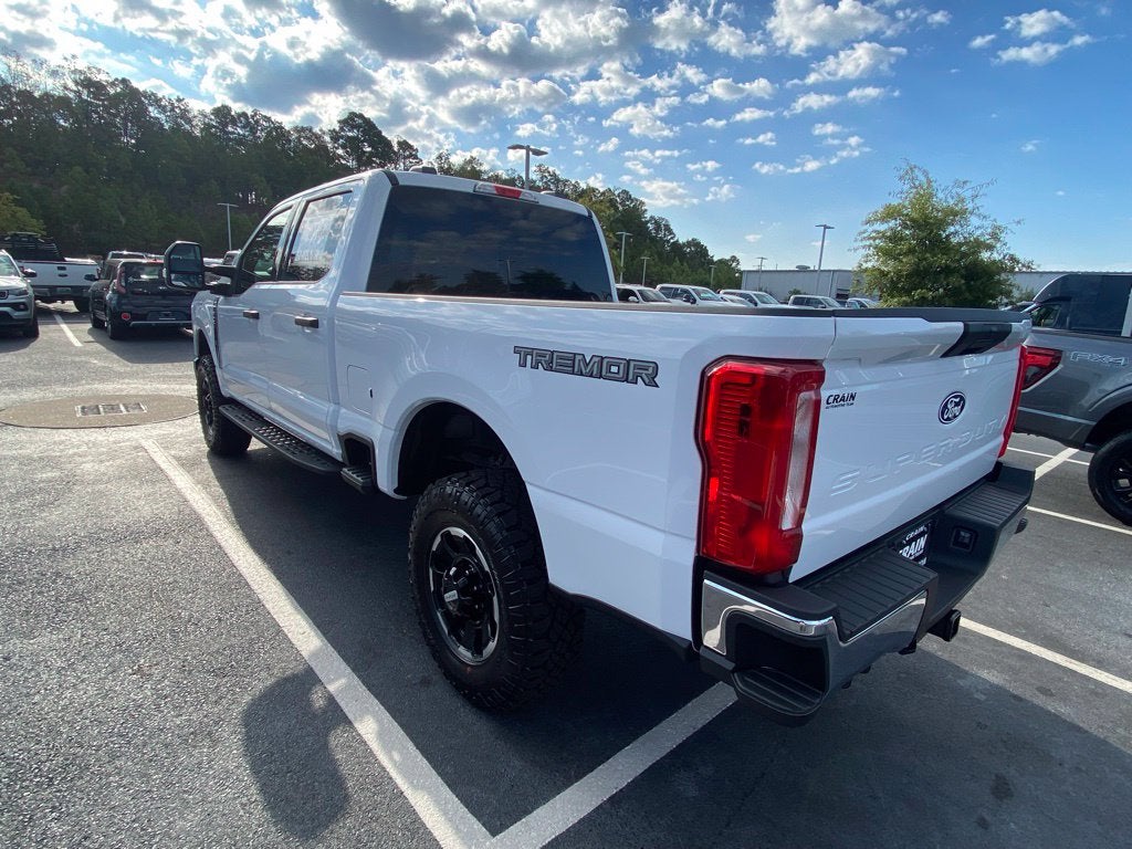 2027 Ford F-250SD XLT