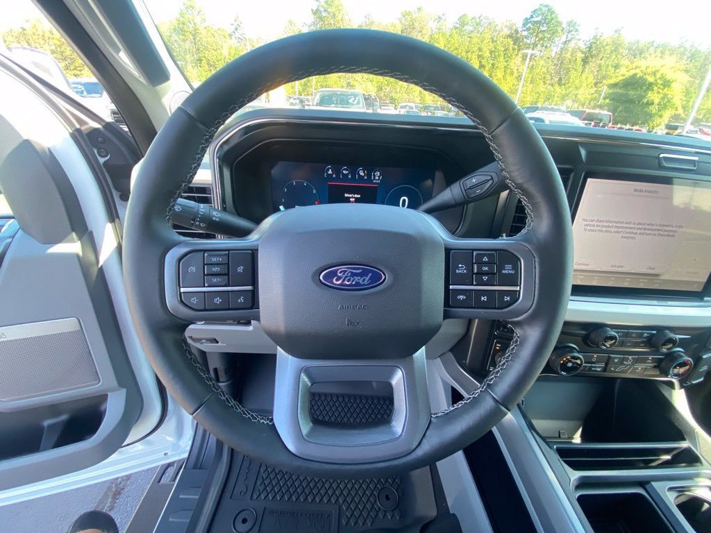 2027 Ford F-250SD XLT