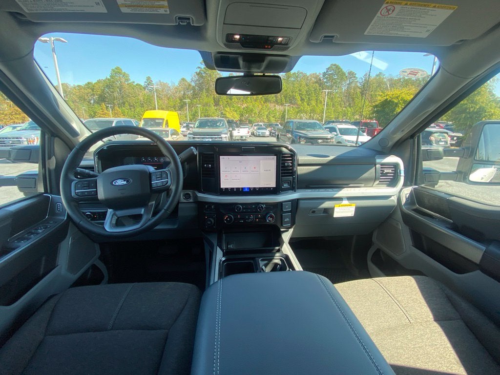 2027 Ford F-250SD XLT