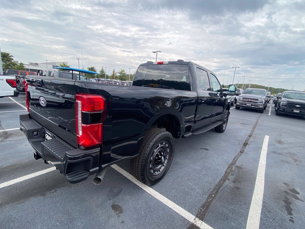 2027 Ford F-250SD XLT