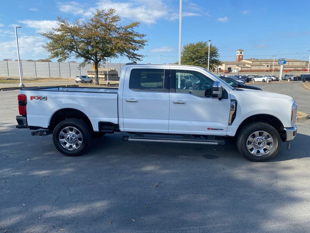 2026 Ford F-350SD Lariat
