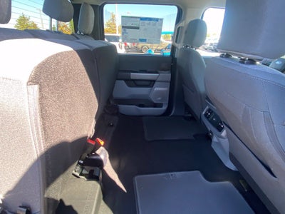 2027 Ford F-350SD XLT