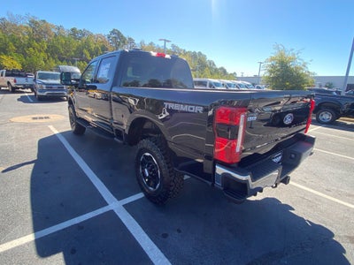2027 Ford F-350SD XLT