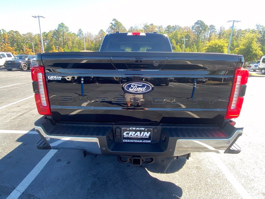 2027 Ford F-350SD XLT
